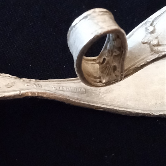 RARE Antique Sterling Silver Spoon - Picture 6 of 12